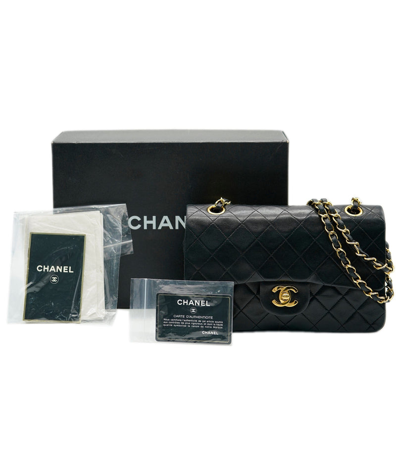 Vintage Chanel classic flaps - 8/9/10 size comparison 
