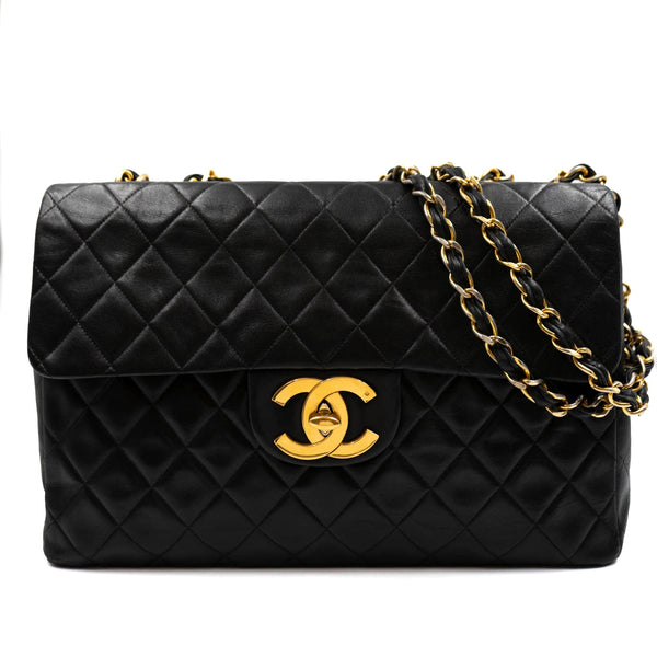 Chanel 19 Flap Bag in White/Black Stitch — UFO No More