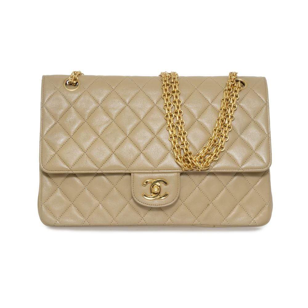 Chanel Classic shoulder Flap bag in beige quilted lambskin and