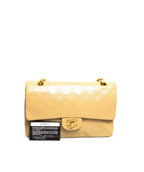 Chanel Chanel Vintage Beige 10" Medium Classic Flap Bag - AWL1671