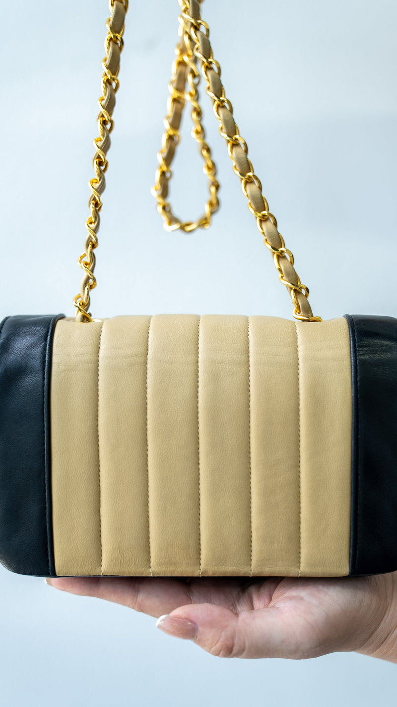 Chanel Vintage Beige and Black Mademoiselle Flap bag- AWL3360 –  LuxuryPromise