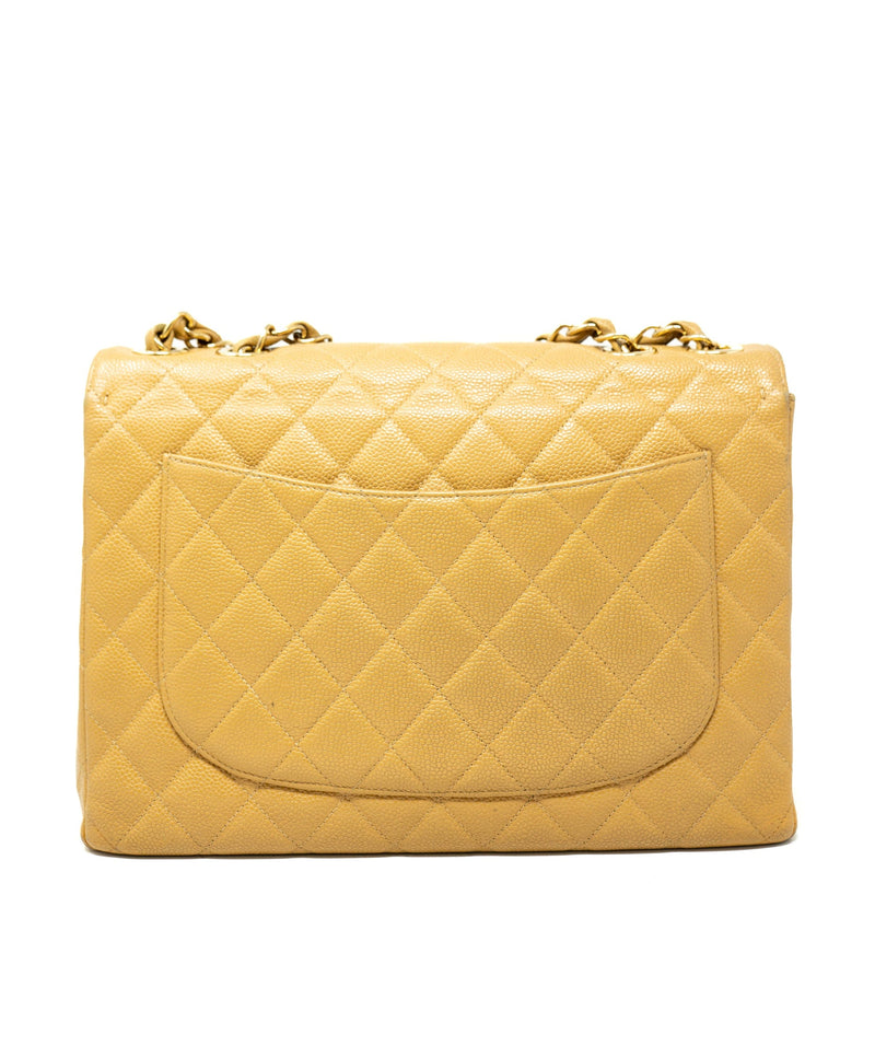 Chanel Chanel vintage Beige Jumbo Classic Single Flap Bag - AWL2143