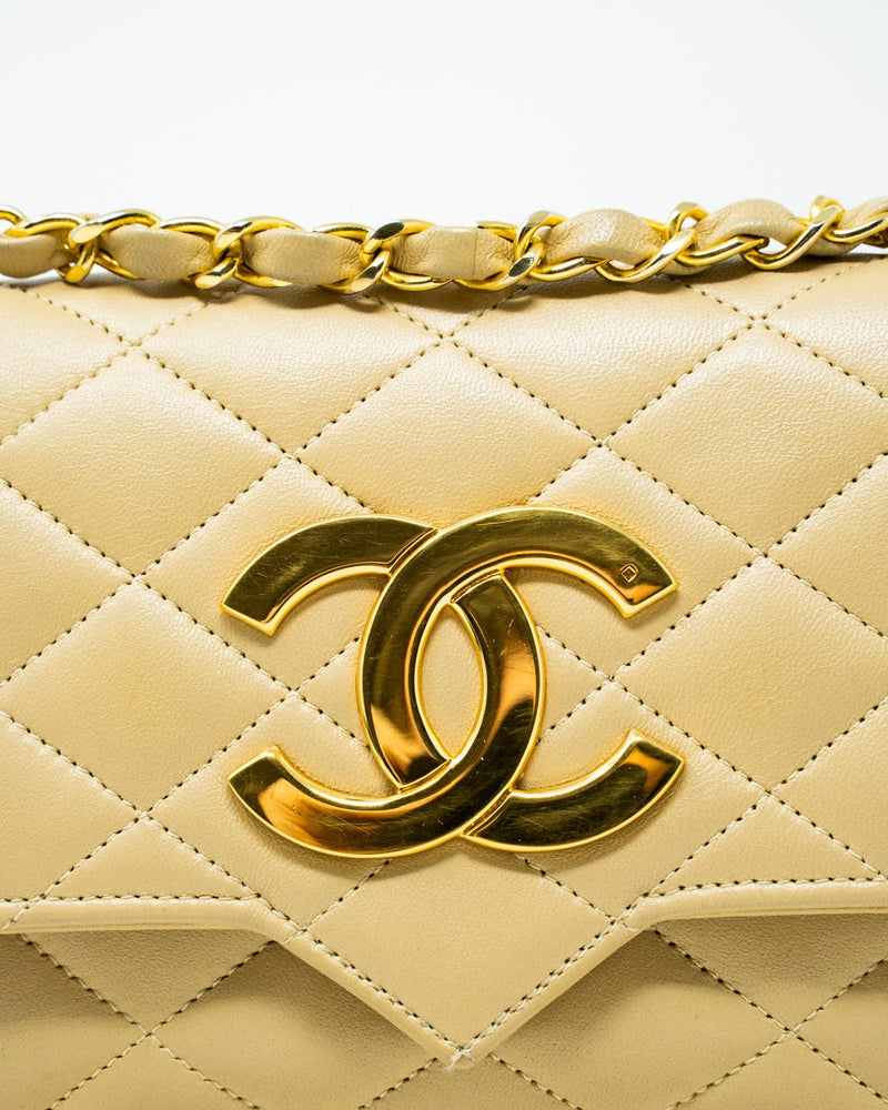 Chanel Vintage Beige Single Flap bag with big CC - AWL2696