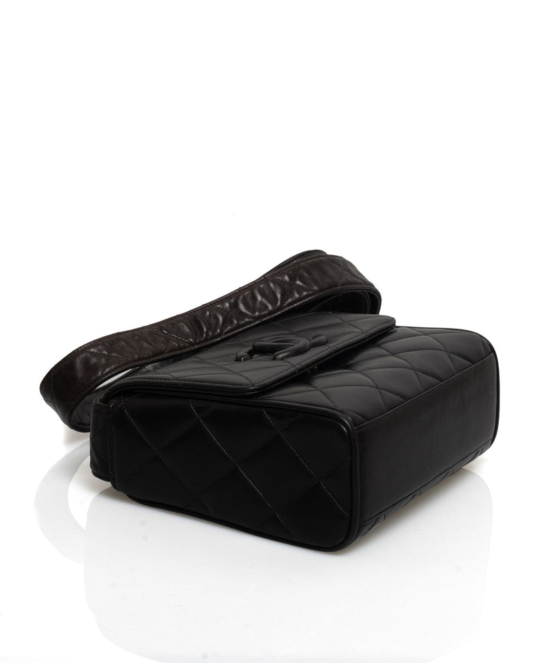 Chanel Chanel Vintage Box Style Shoulder Bag - AWL1575