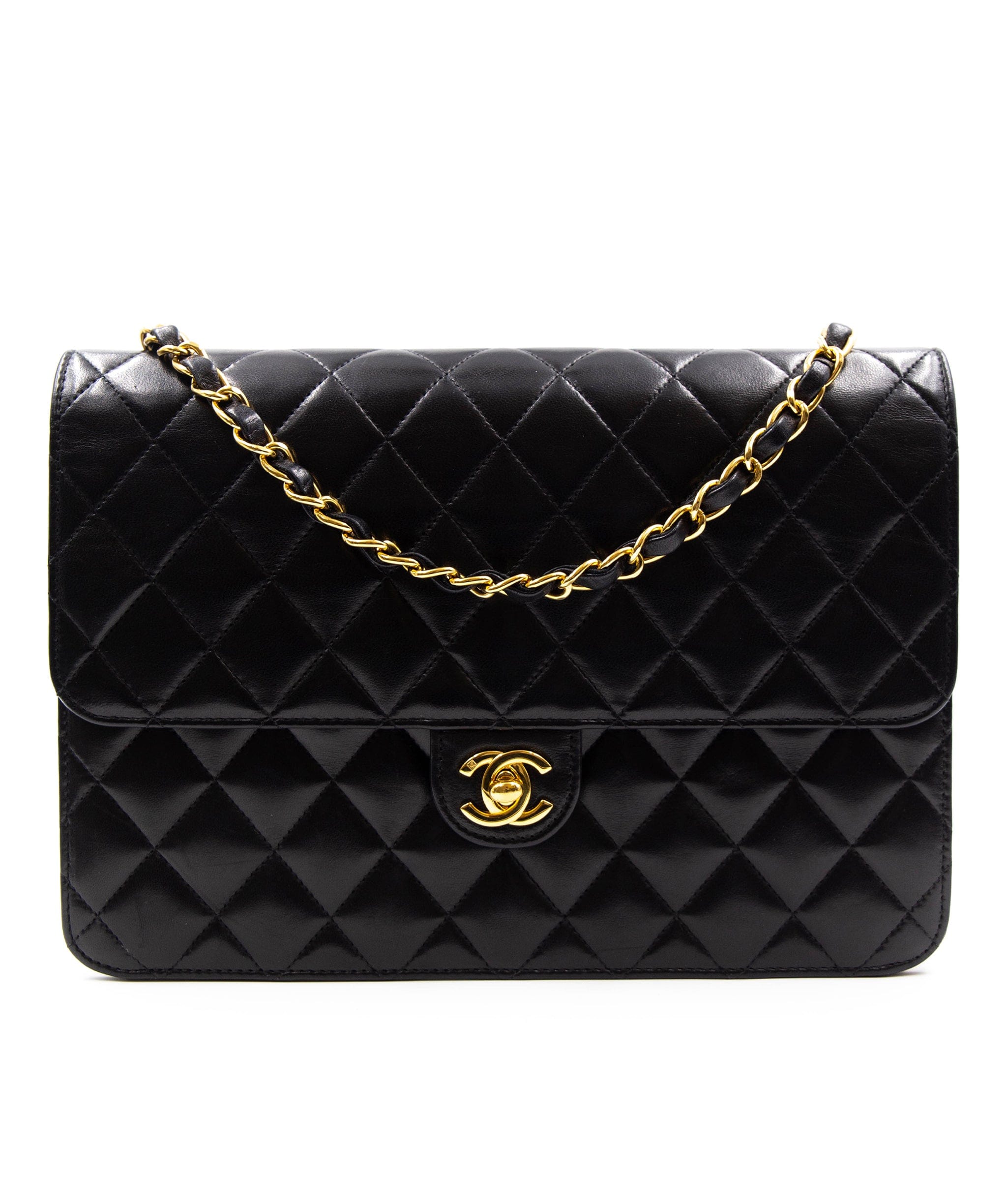 Chanel Chanel Vintage Classic flap with CC turnstile lock - AWL3557