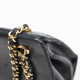 Chanel Chanel Vintage Large CC Logo Chain Tote - AWL1451