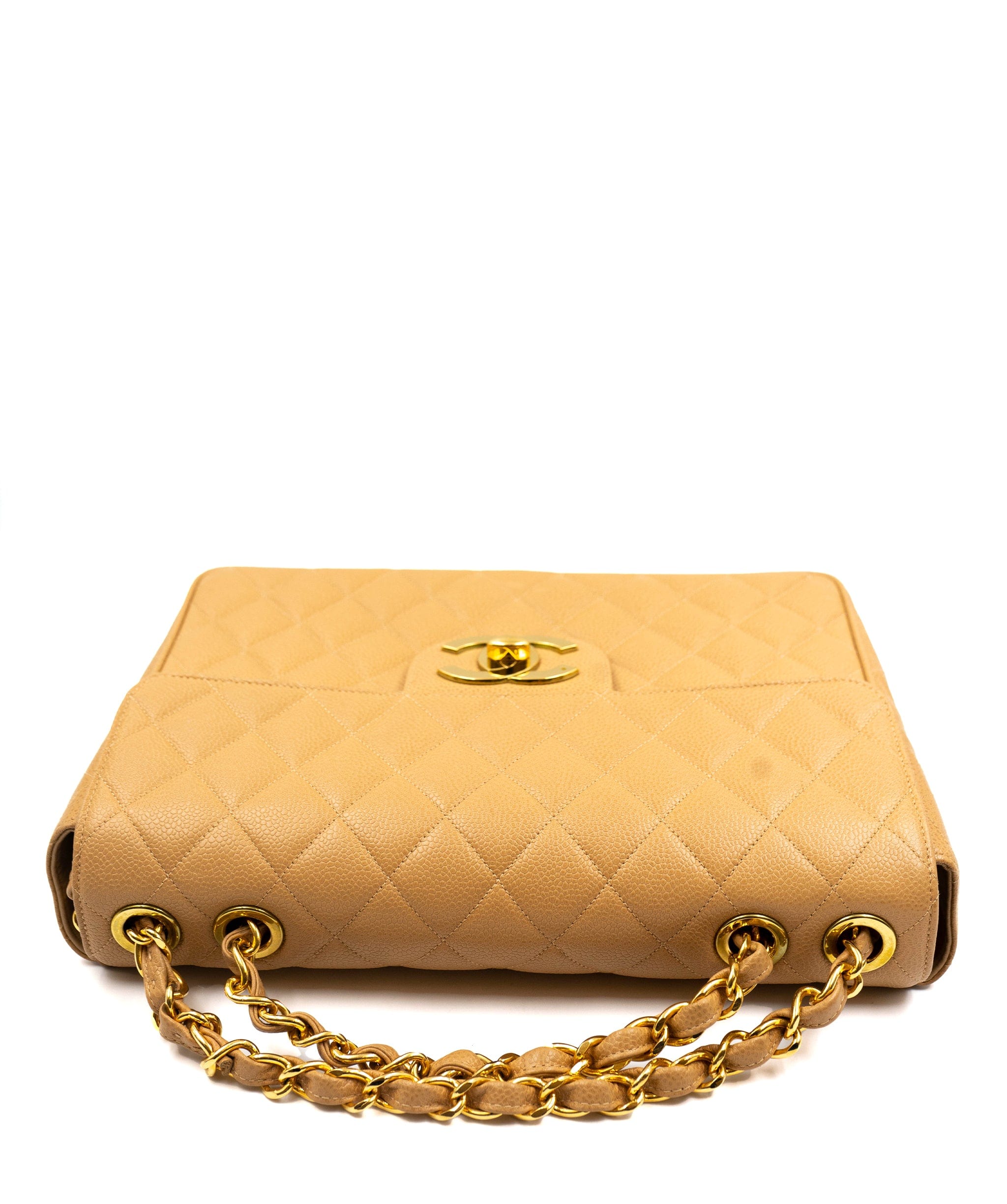 Chanel Chanel vintage quilted jumbo KRS1028