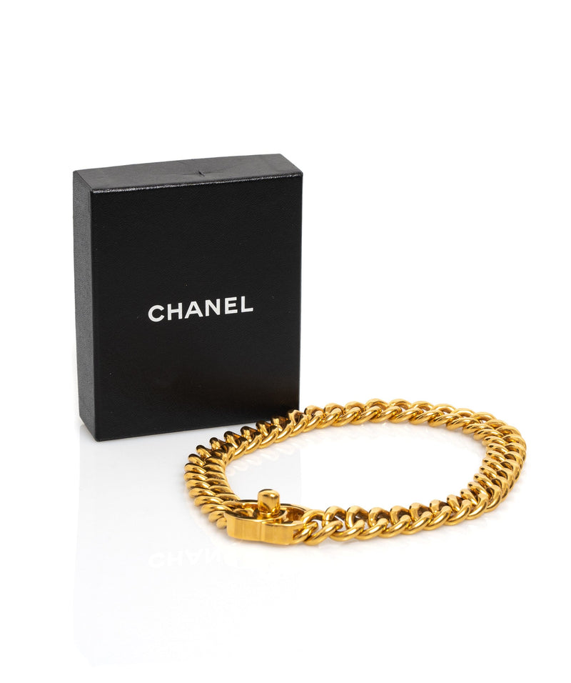 Chanel Chanel Vintage Rare Chanel CC Turnlock Chain Necklace - AWL1598