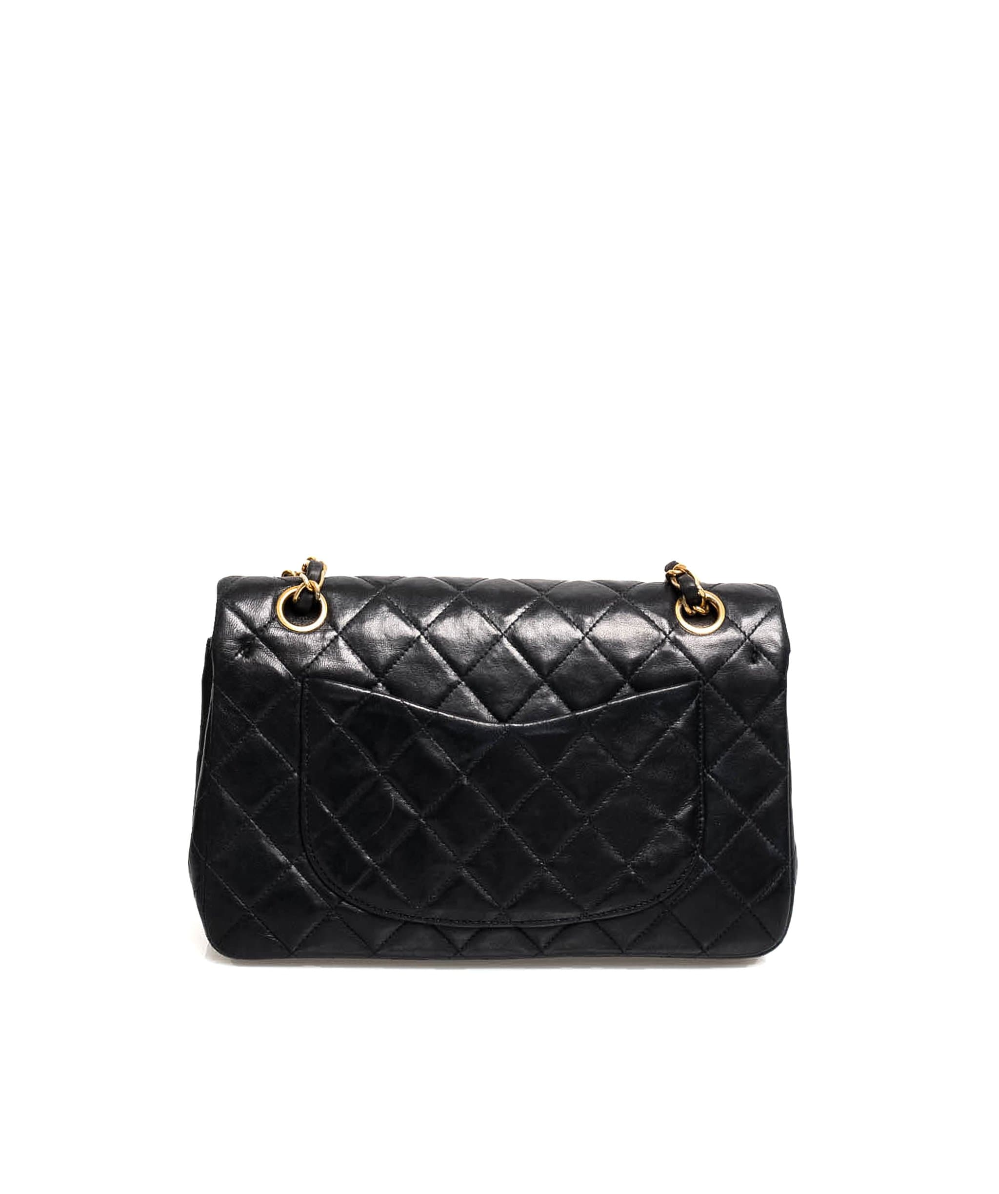 Chanel Chanel Vintage Small 9" Classic Double Flap Bag - AWL2035