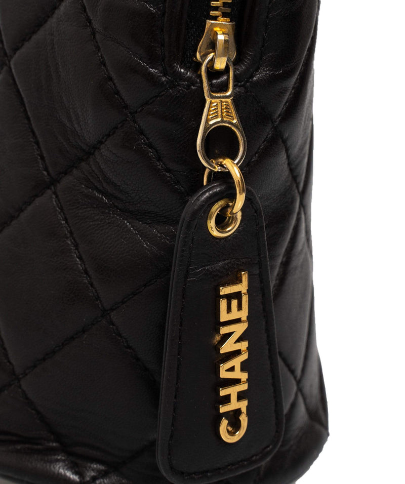 Chanel Chanel Vintage Zip Tote Black Calf shoulder Tote - AWL1197