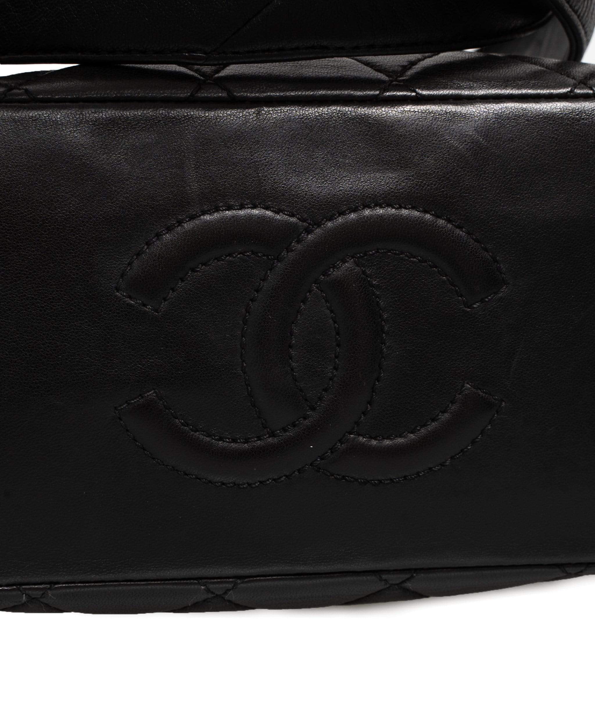 Chanel Chanel Vintage Zip Tote Black Calf shoulder Tote - AWL1197