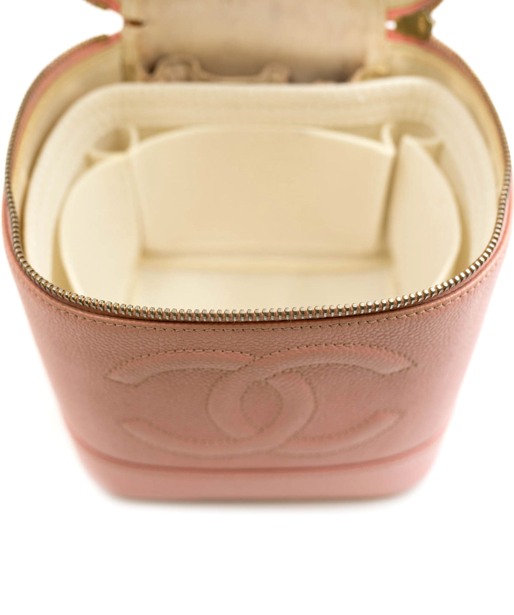 Chanel Chanel VTG Pink Vanity Case In GHW SYL1047