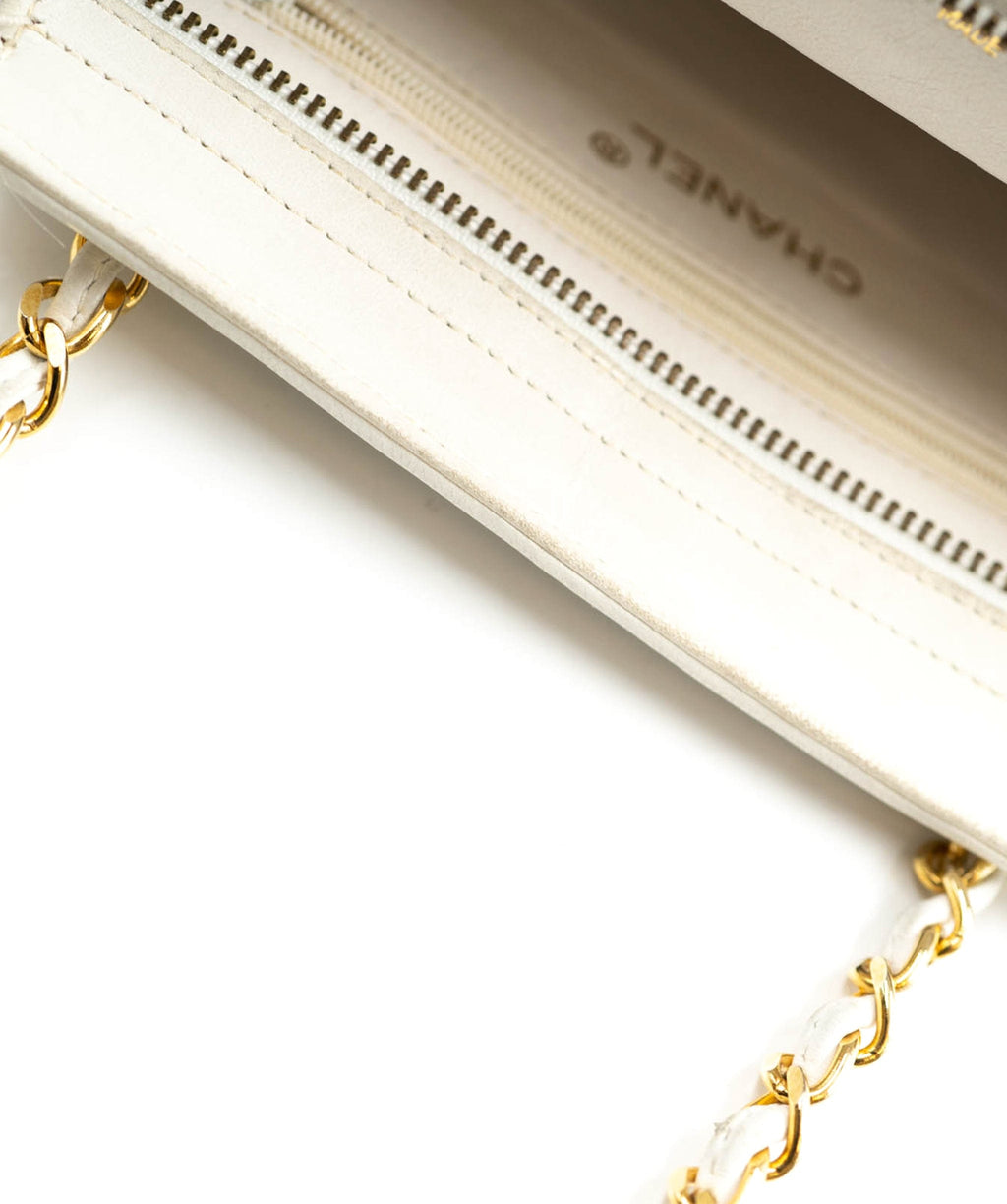 Chanel White CC Double Chain Shoulder Bag AWL4103 LuxuryPromise