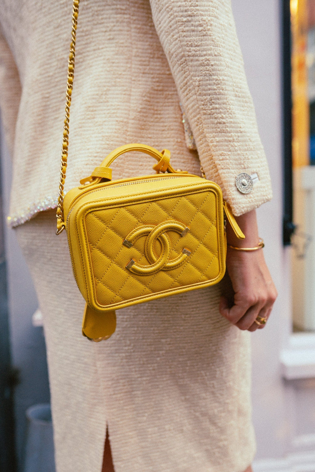 Chanel AP2198B06660 Small Vanity Case Yellow / NG754 Calfskin Shoulder Bags GHW