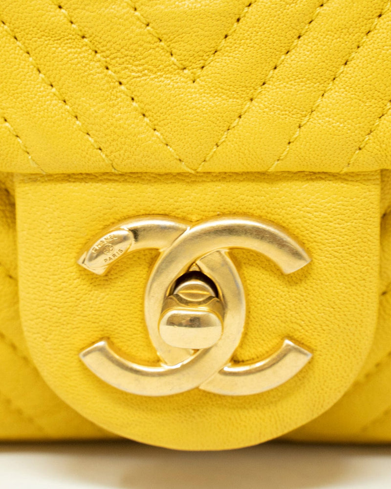 Chanel Yellow Chevron Leather Classic Flap Bag GHW - AGL1551 – LuxuryPromise