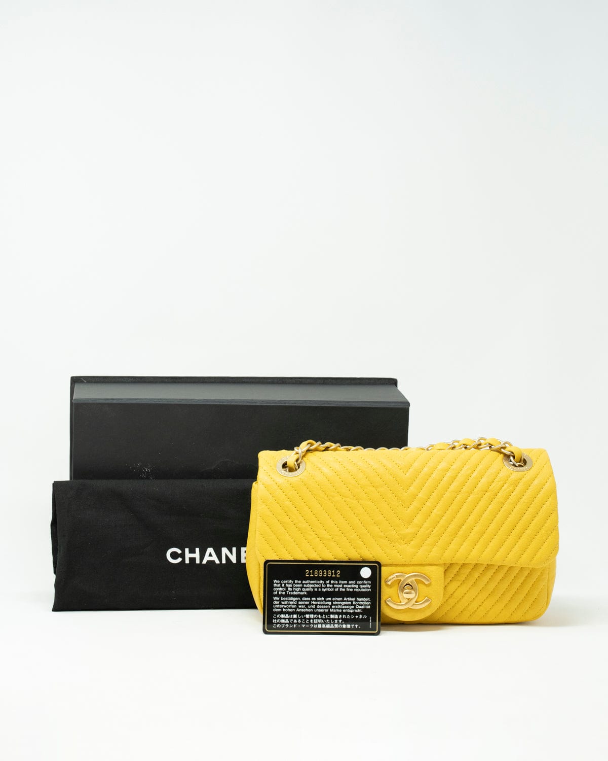 Chanel Chanel Yellow Chevron Leather Classic Flap Bag GHW - AGL1551
