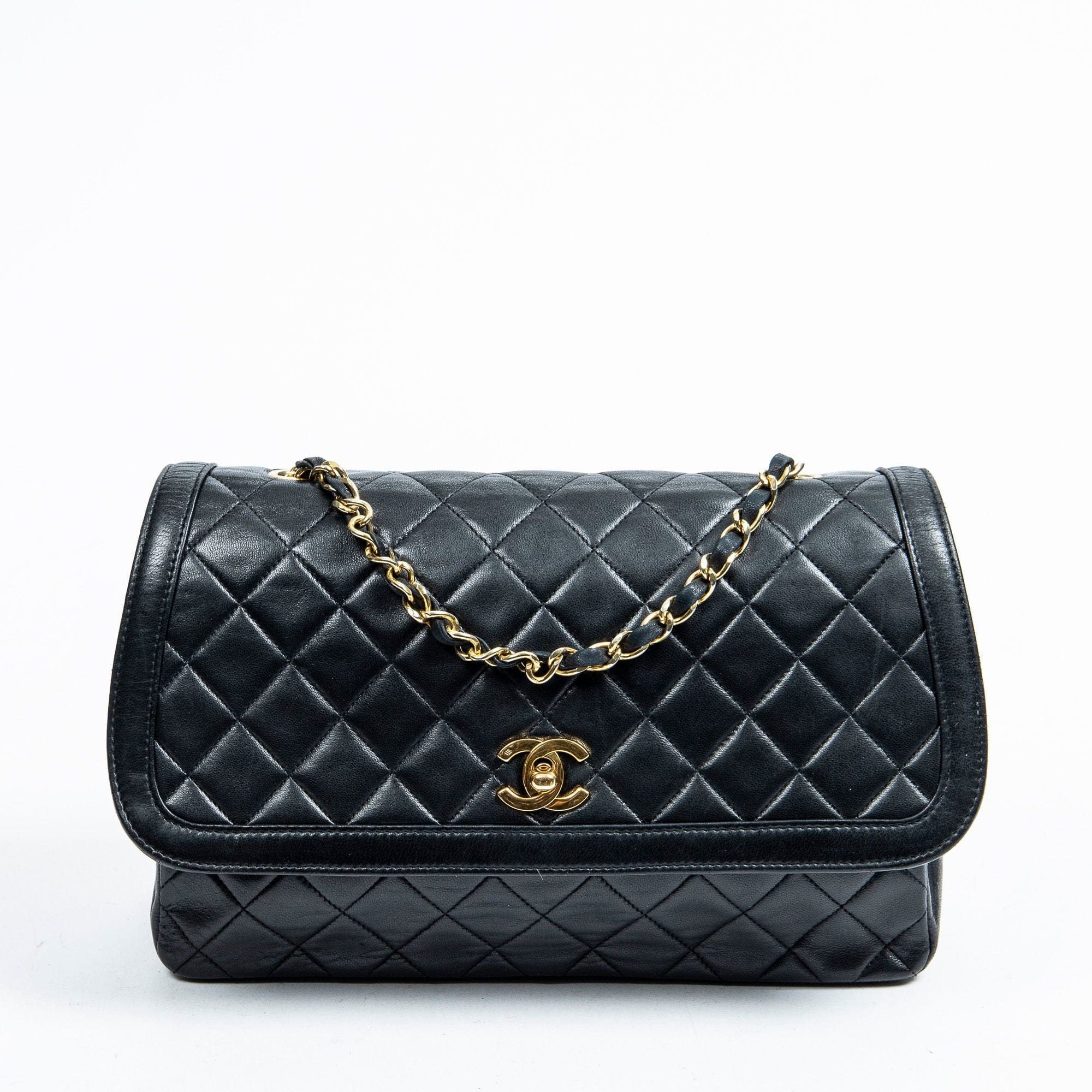 Chanel Vintage Chanel Black CC Single Flap Bag AWL2160
