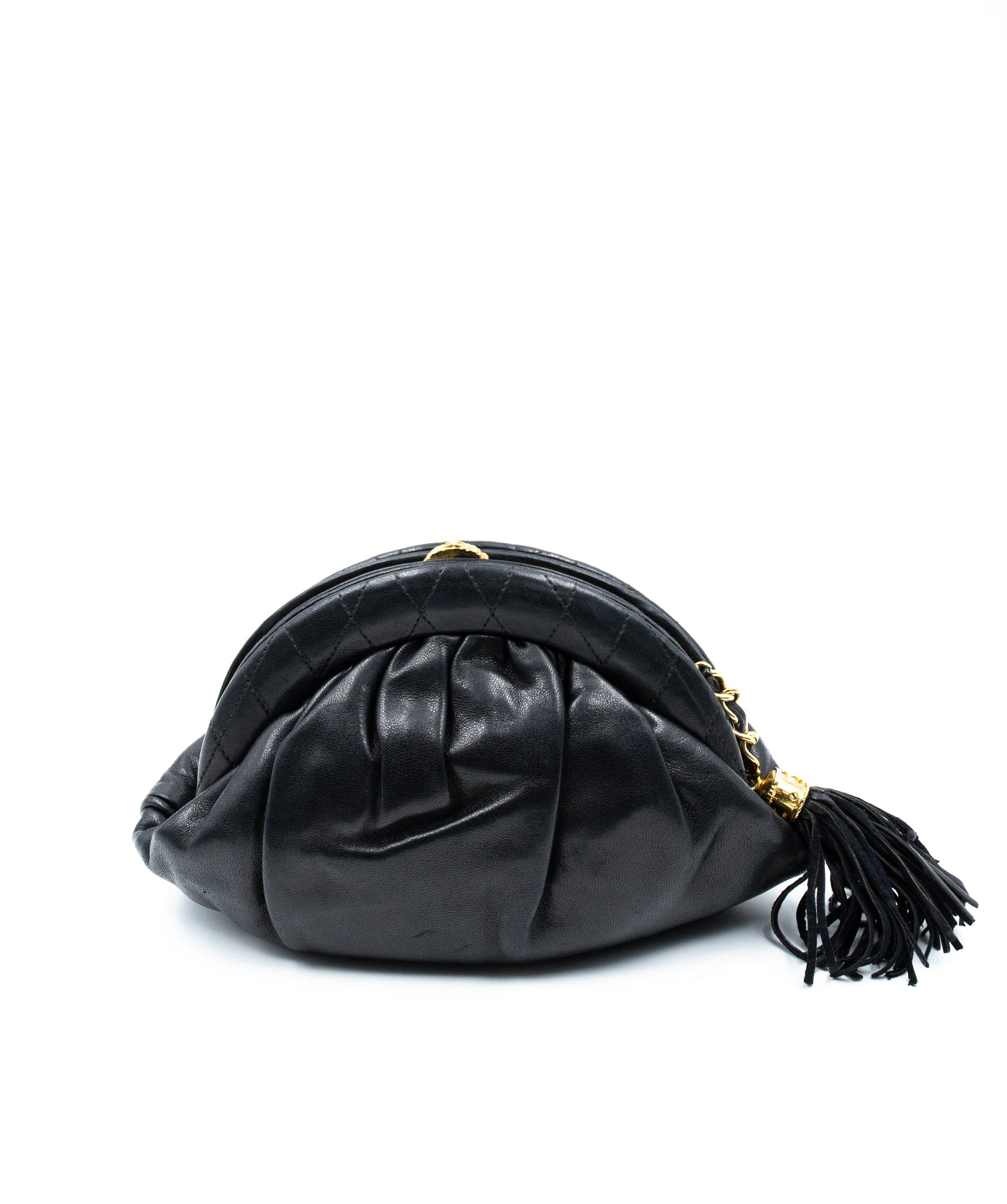 Chanel Vintage Chanel Black Purse Frame Shoulder Bag - AWL2270