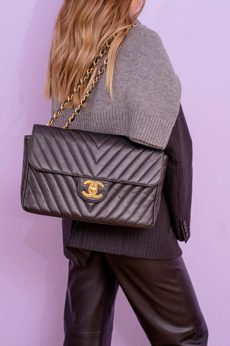Vintage Chanel V Stitch Classic Flap Maxi Chain Shoulder Bag