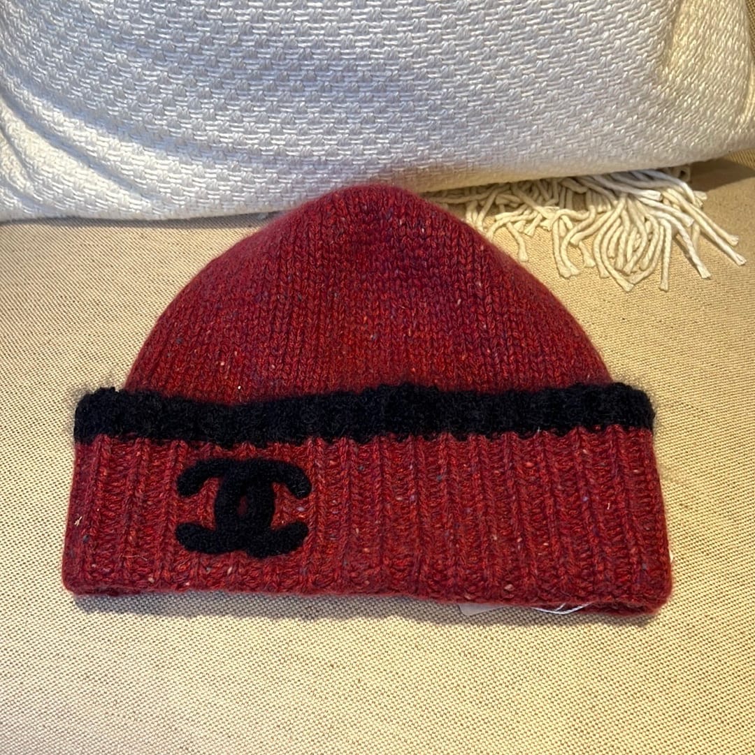 Chanel Burgundy and Navy Chanel beanie  ASL6096