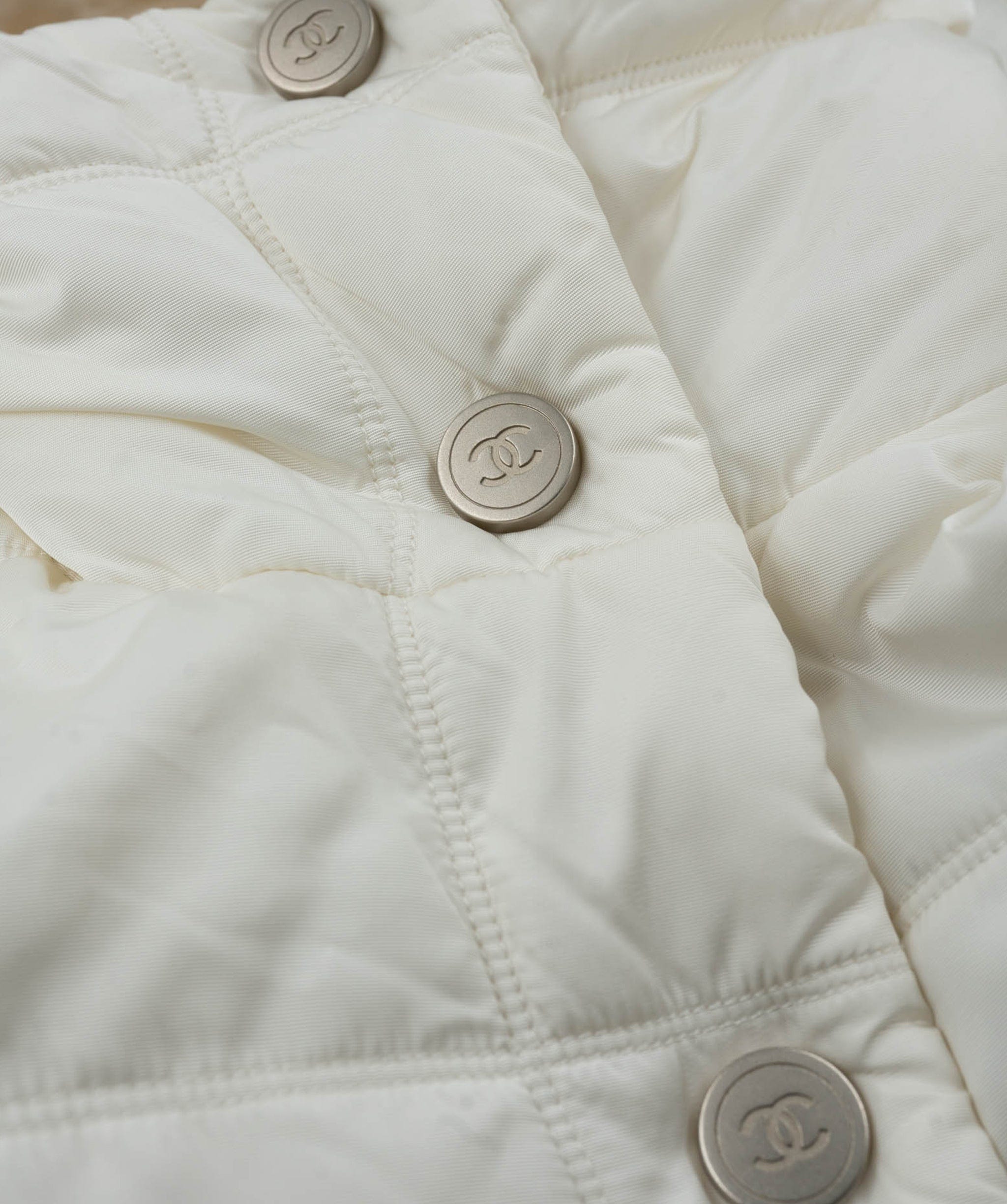 Chanel Chanel 00A Puffer Coat White ASL4613