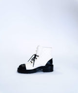 Chanel Chanel 19 white boots size 38.5 - ASL1219