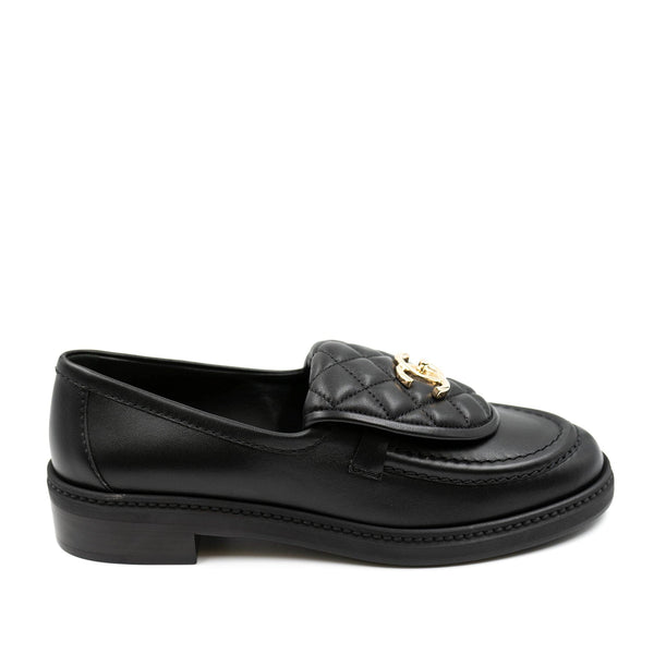 Chanel black loafers with turnlock size 37.5 AGC1338 – LuxuryPromise