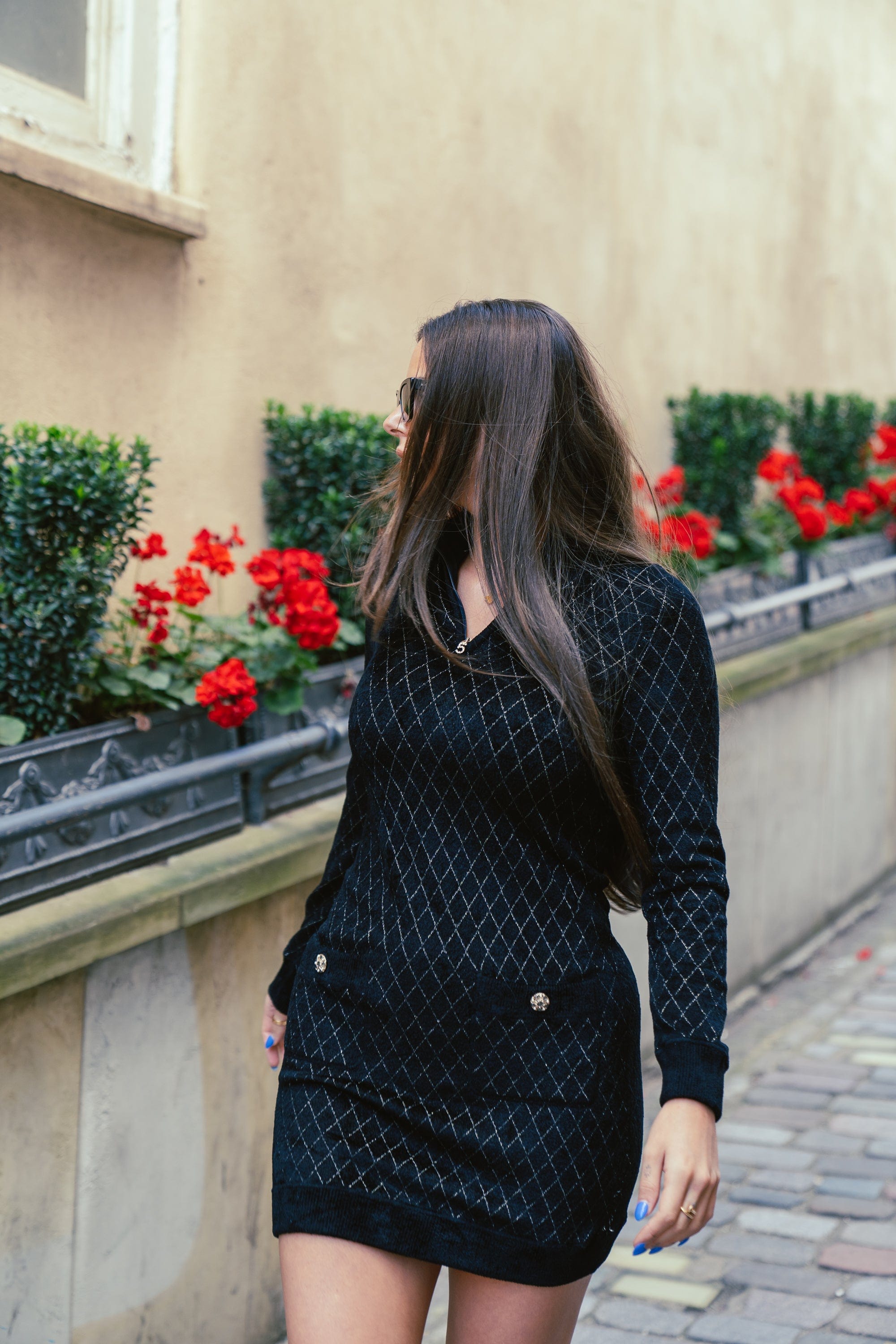 Chanel Chanel black tweed dress with 2 pockets FR38 ASL3833