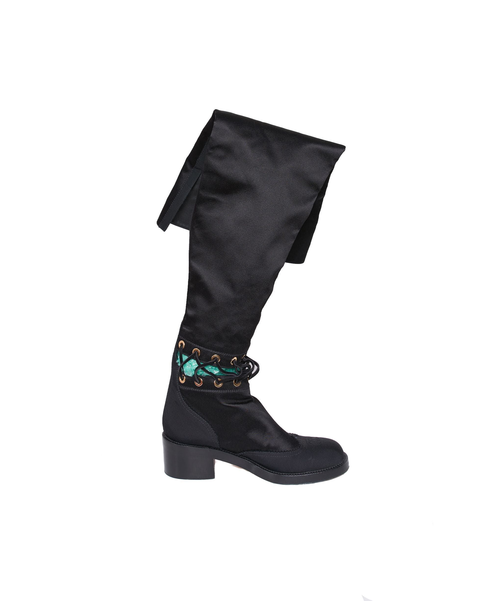 Chanel Chanel boots CW6584