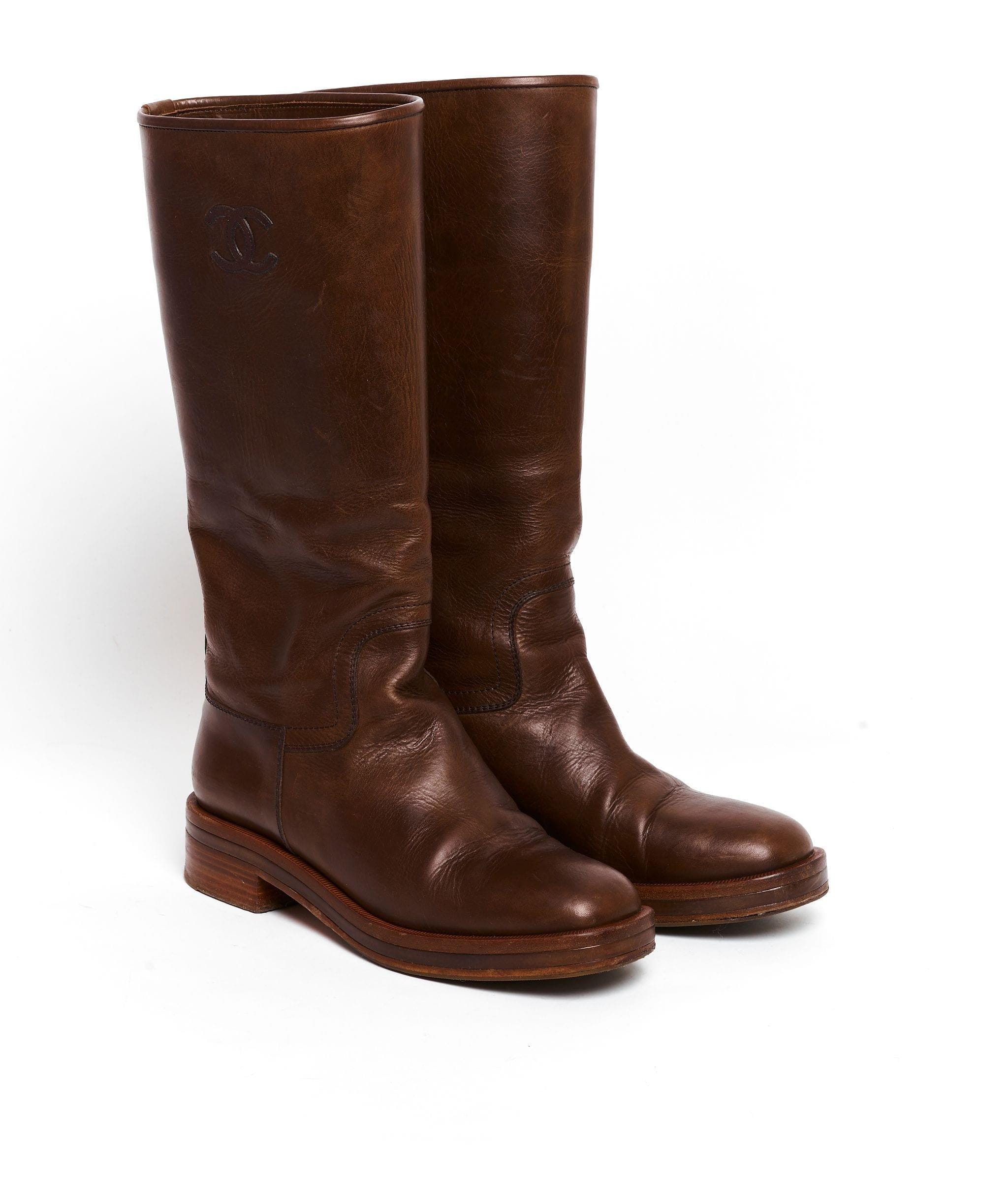 Chanel Chanel Brown Calf Leather Boots