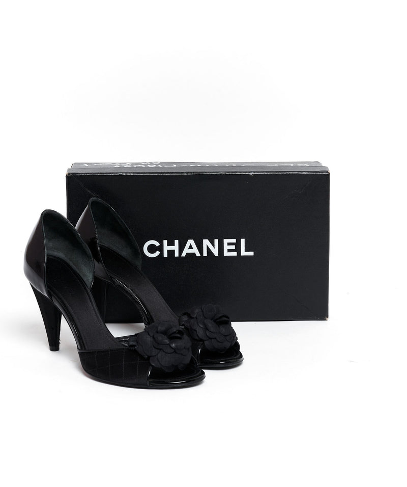 Chanel Chanel Camellia heels