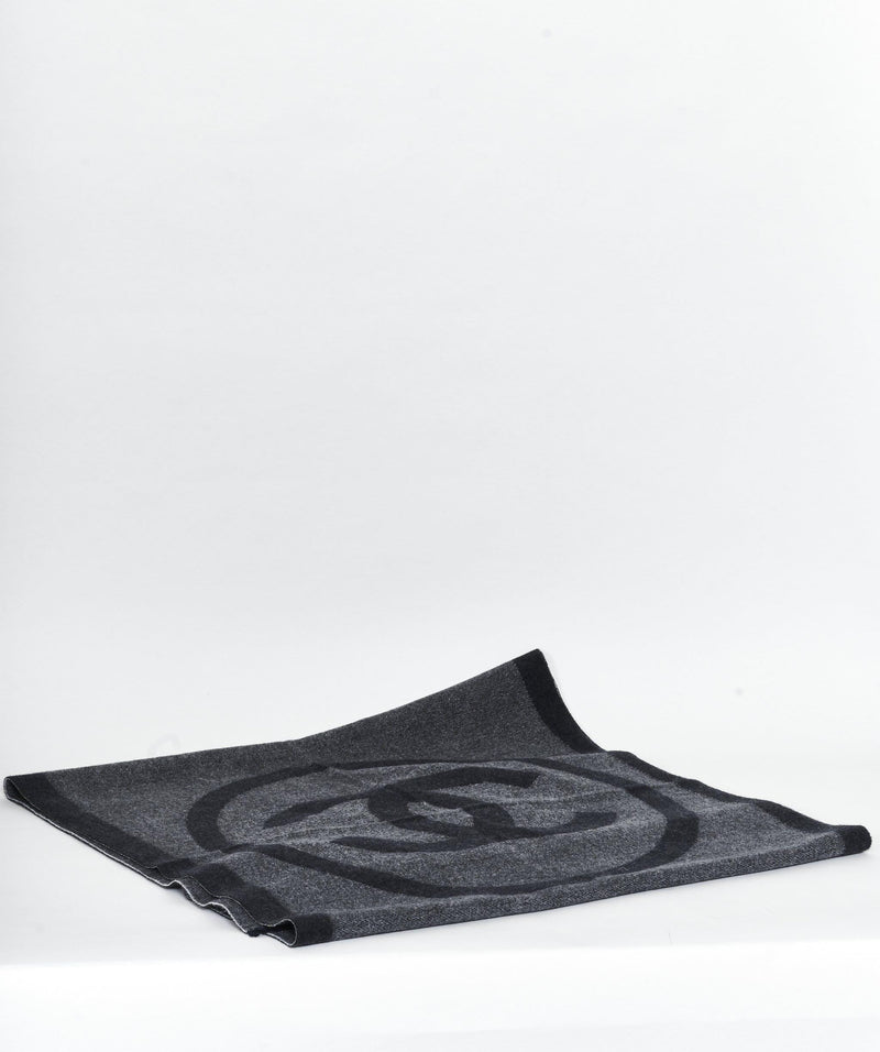 Chanel Chanel Cashmere Navy CC Scarf