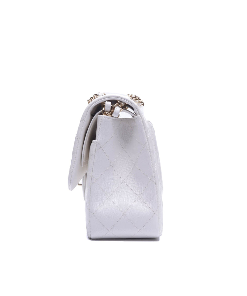 Chanel Chanel Classic Flap Jumbo White SYL1056