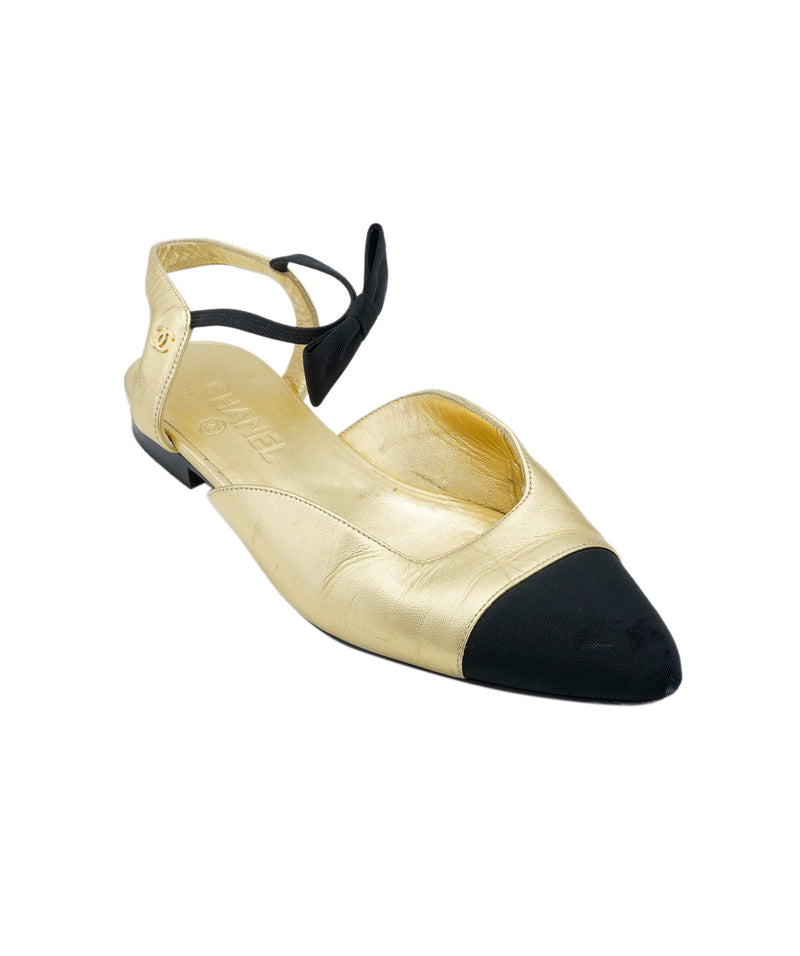 Chanel gold and black lambskin lat slingbacks with bow 38,5