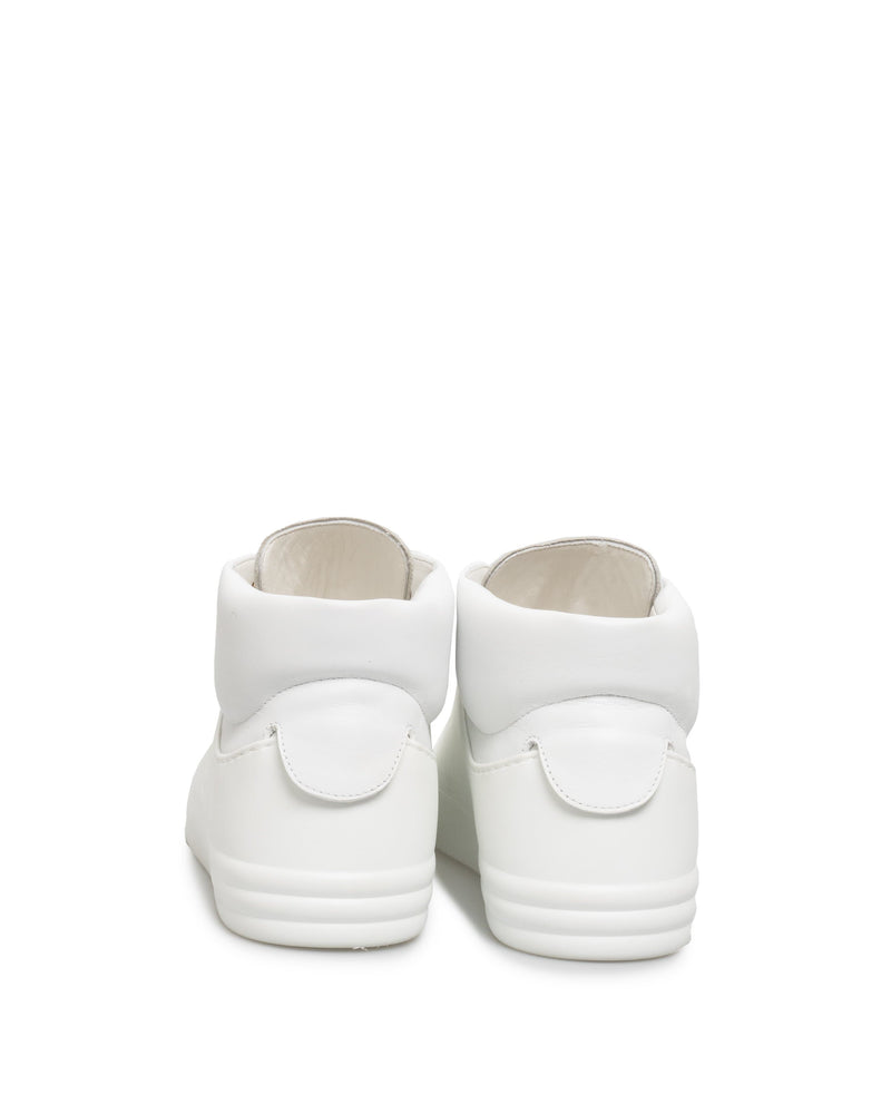 Chanel Chanel high tops White 39