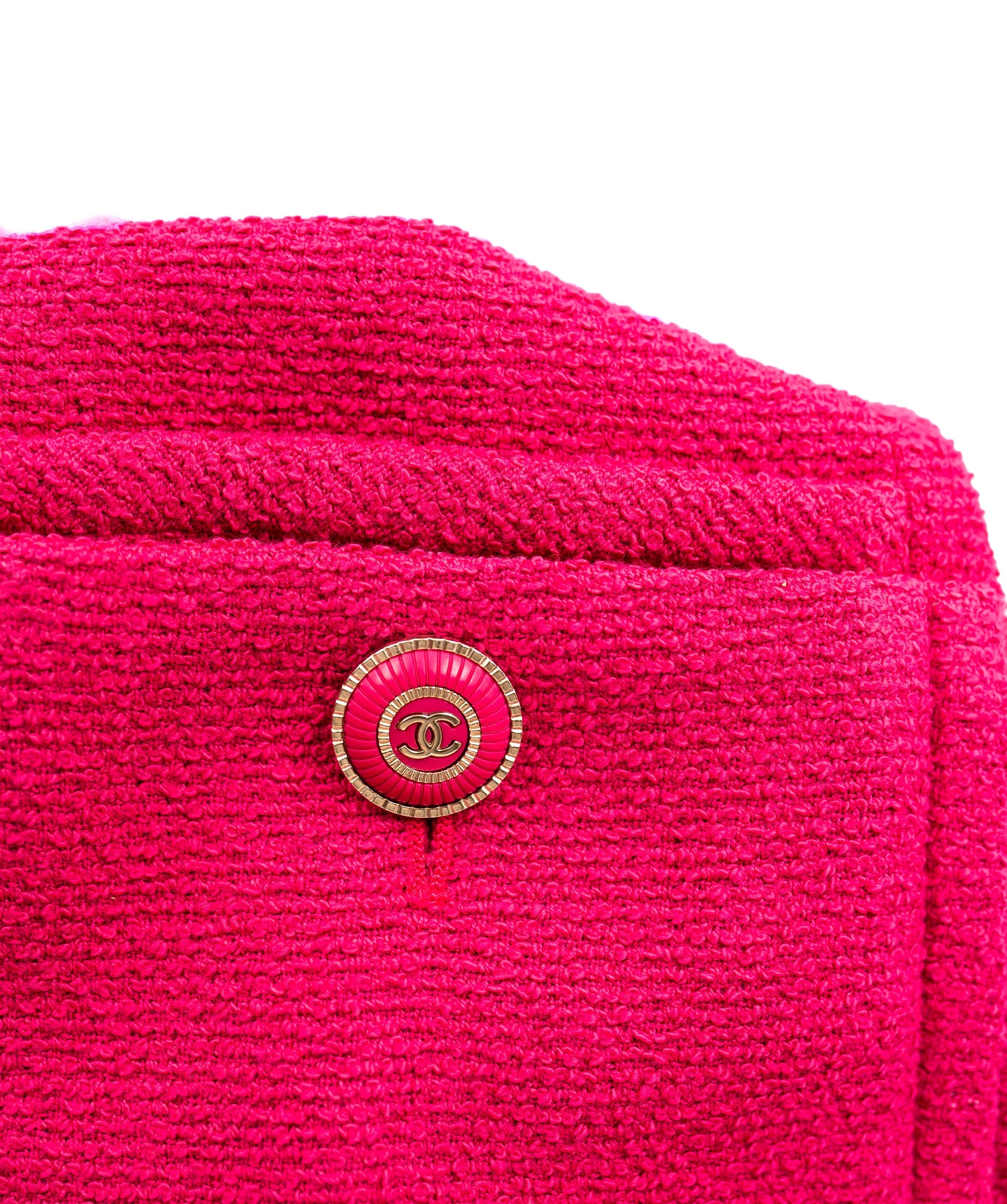 Chanel Chanel Hot pink tweed blazer AGC1367