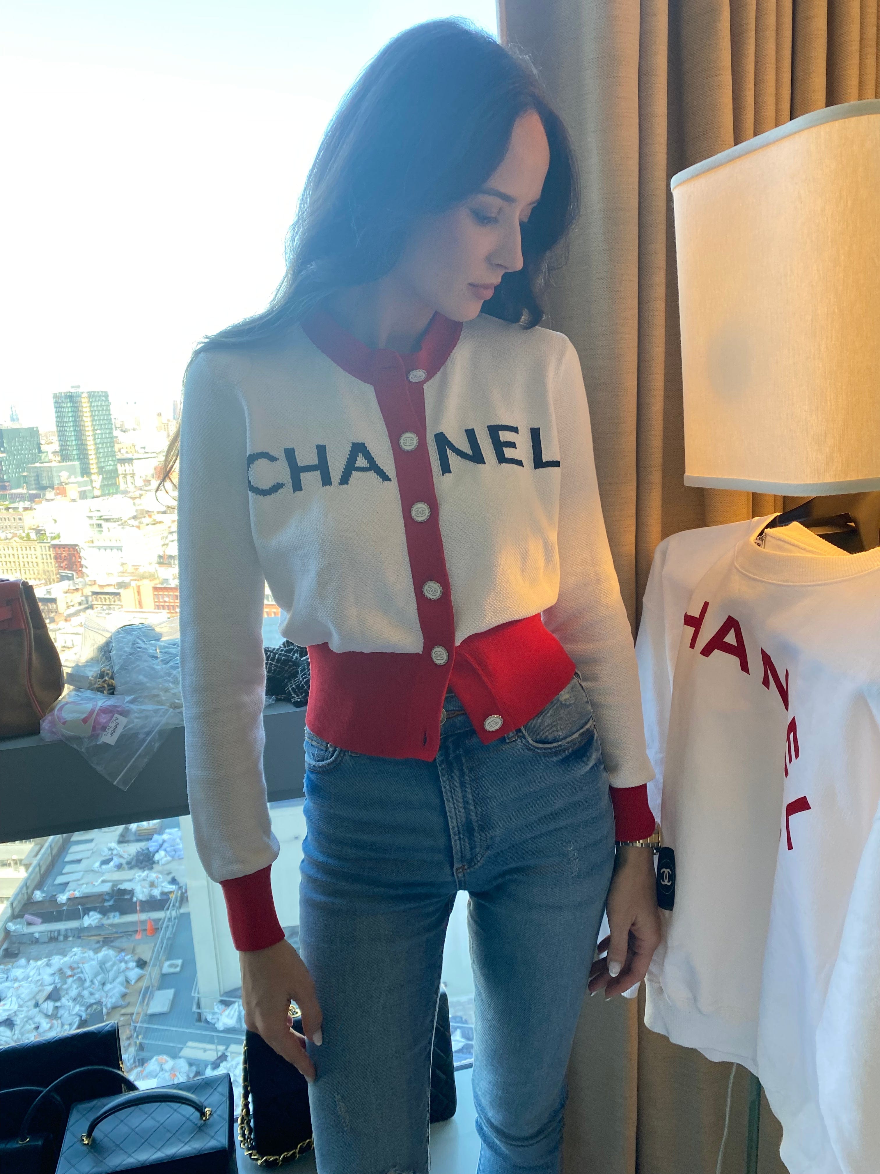 CHANEL, Shoes, Chanel 22p Runners White And Red Tennis Shoe