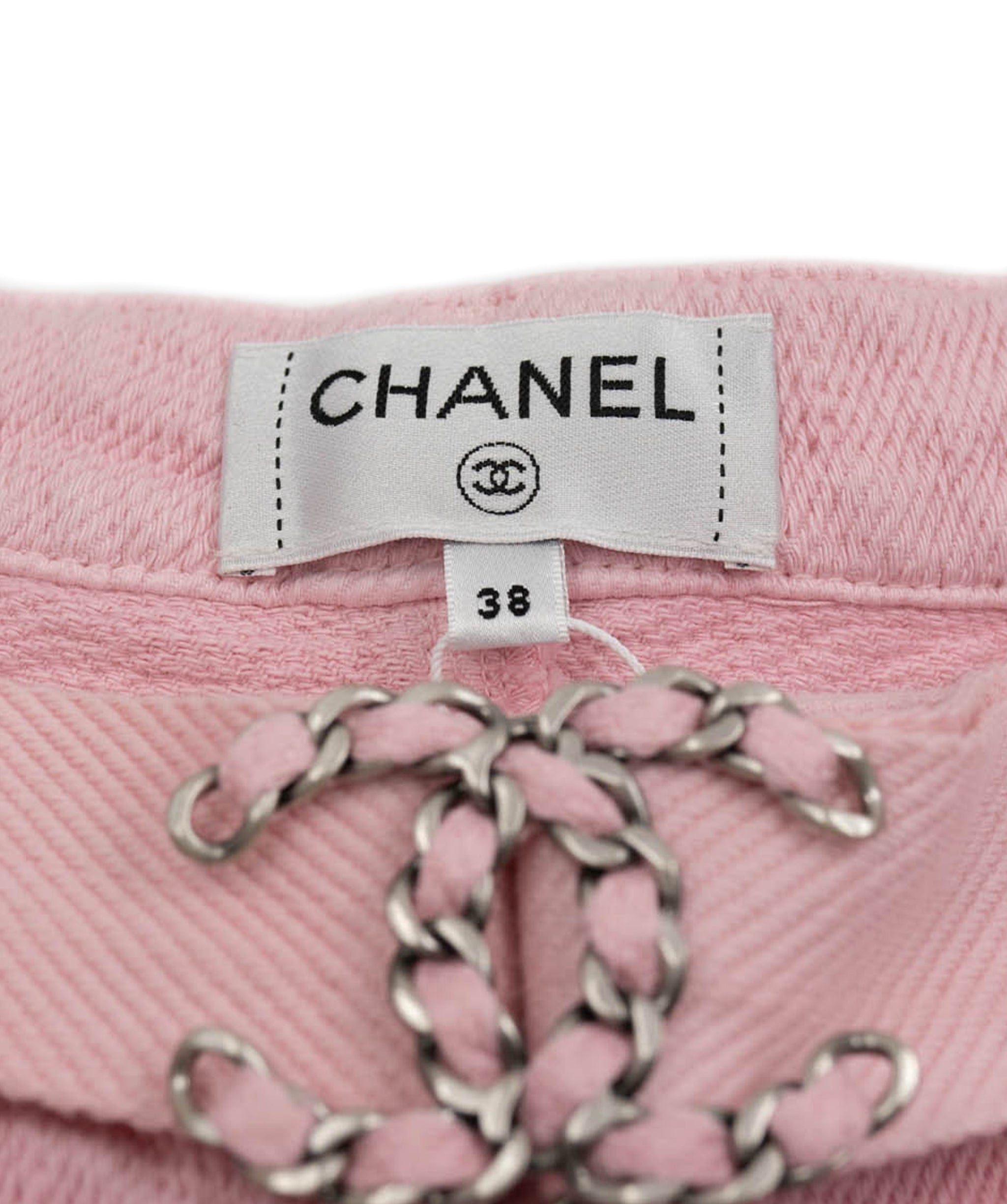 Chanel Chanel pink cotton terry shorts with CC chain logo buckle ASL4725