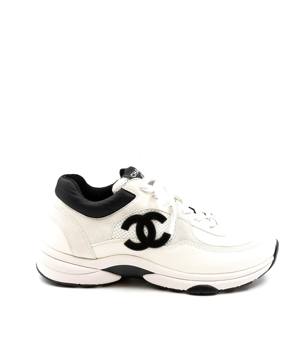 Chanel 2024 cc trainers