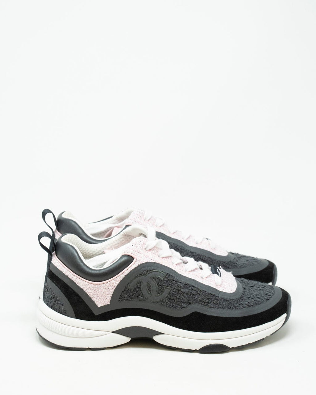 Chanel sneakers store black white pink