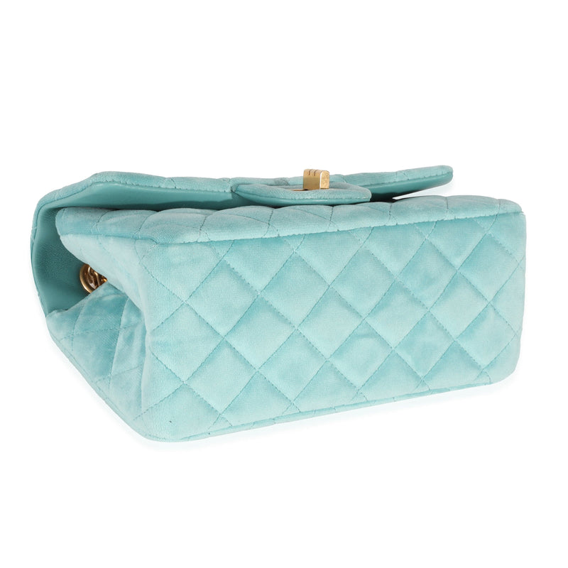 Chanel Blue Quilted Velvet Mini 2.55 Reissue 224 Flap Bag – LuxuryPromise