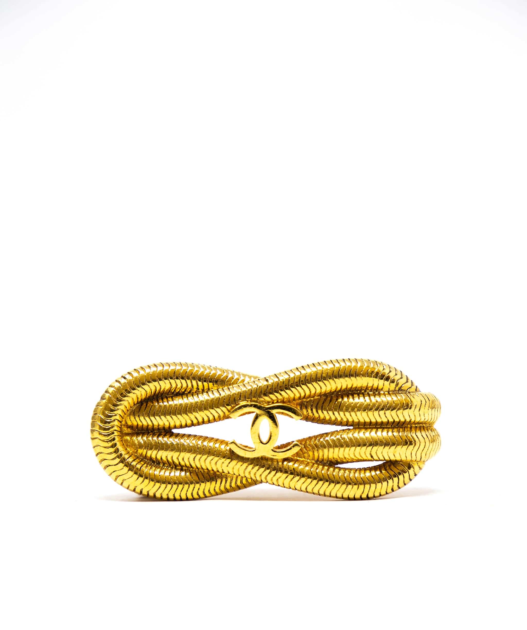 Chanel Chanel 24k gold gilded rope style brooch.  - AGL2205