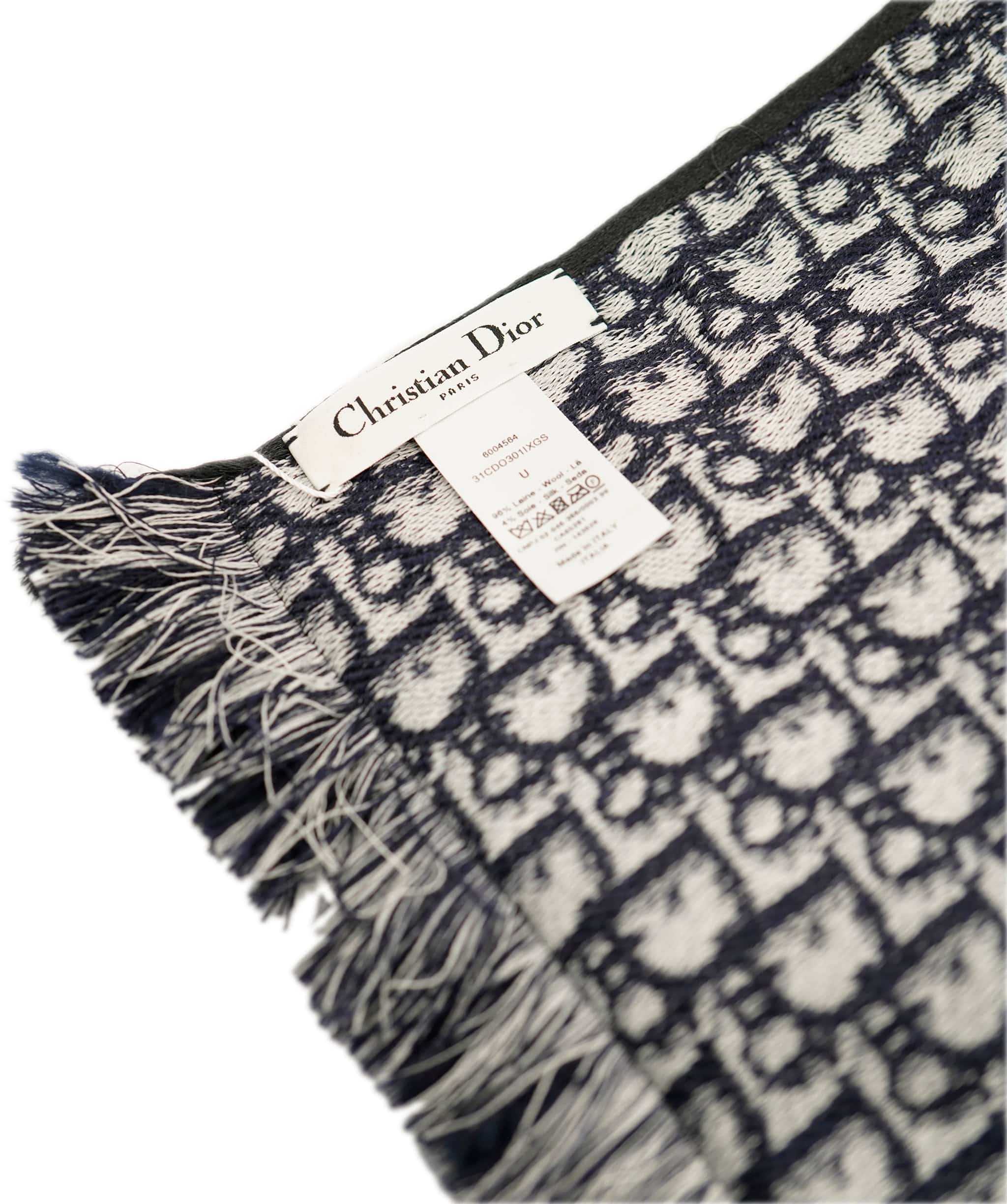 Dior large scarf ASL7295 – Luxury Promise