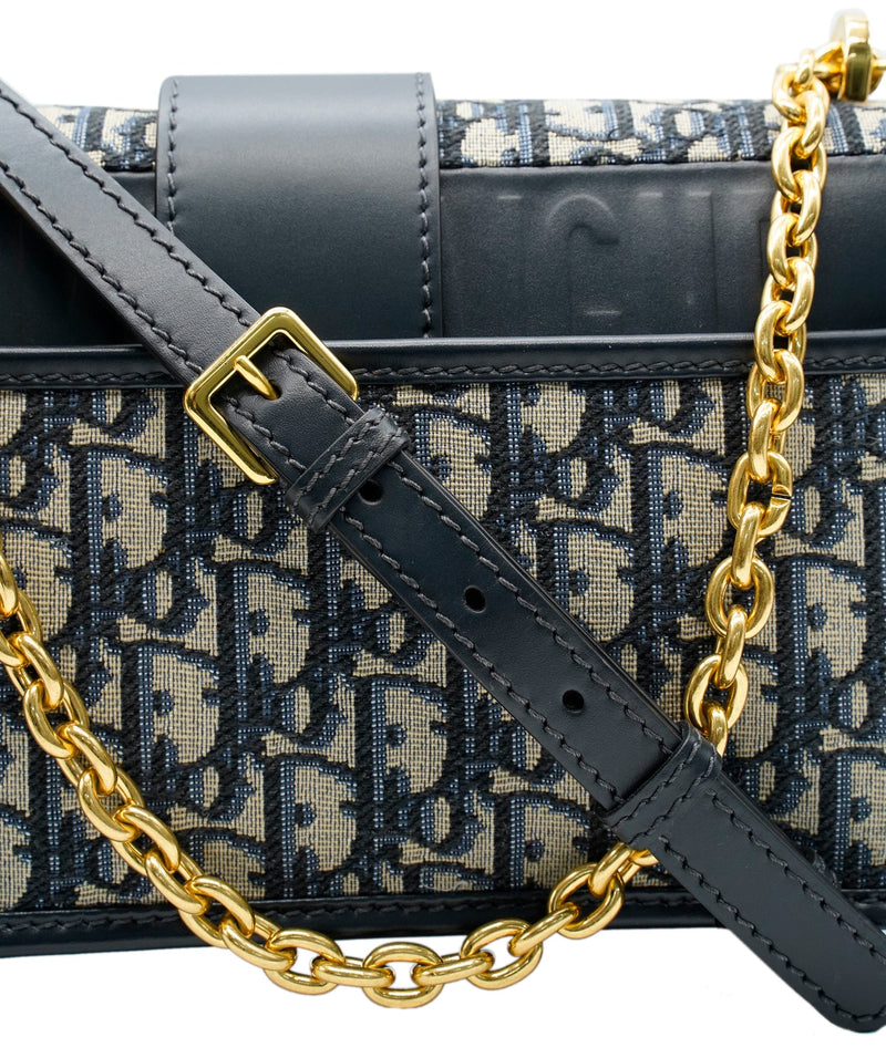 30 montaigne flap chain east west handbag Dior Beige in Fur - 33746735