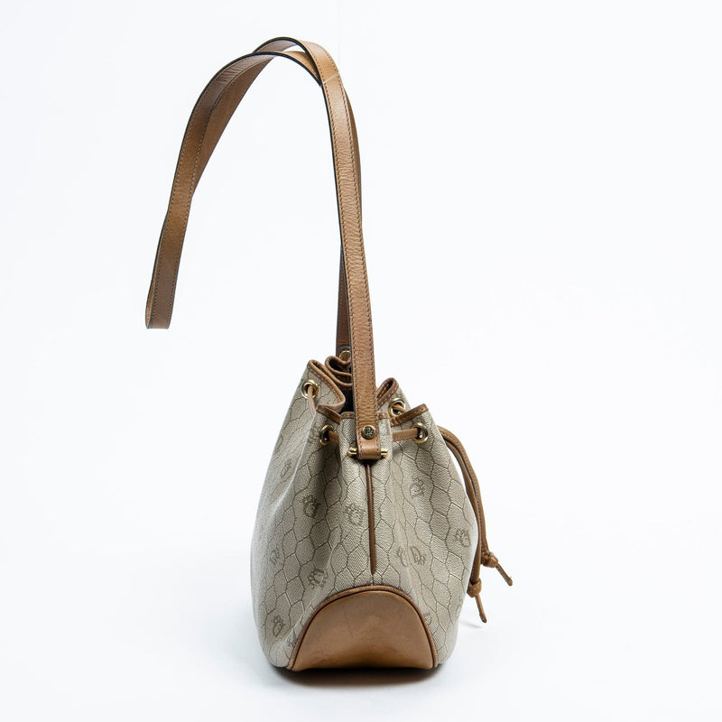 Dior Small Drawstring Bucket Beige/Tan Bag - AWL2331 – LuxuryPromise
