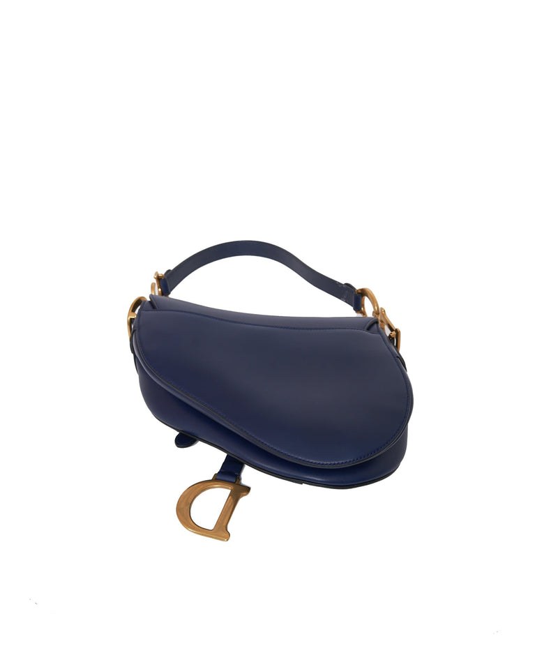 Christian Dior Nylon Saddle Bag - ADL1319 – LuxuryPromise
