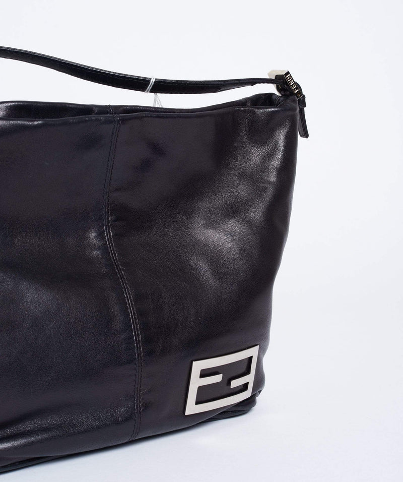 Fendi Fendi Black Leather Shoulder Bag