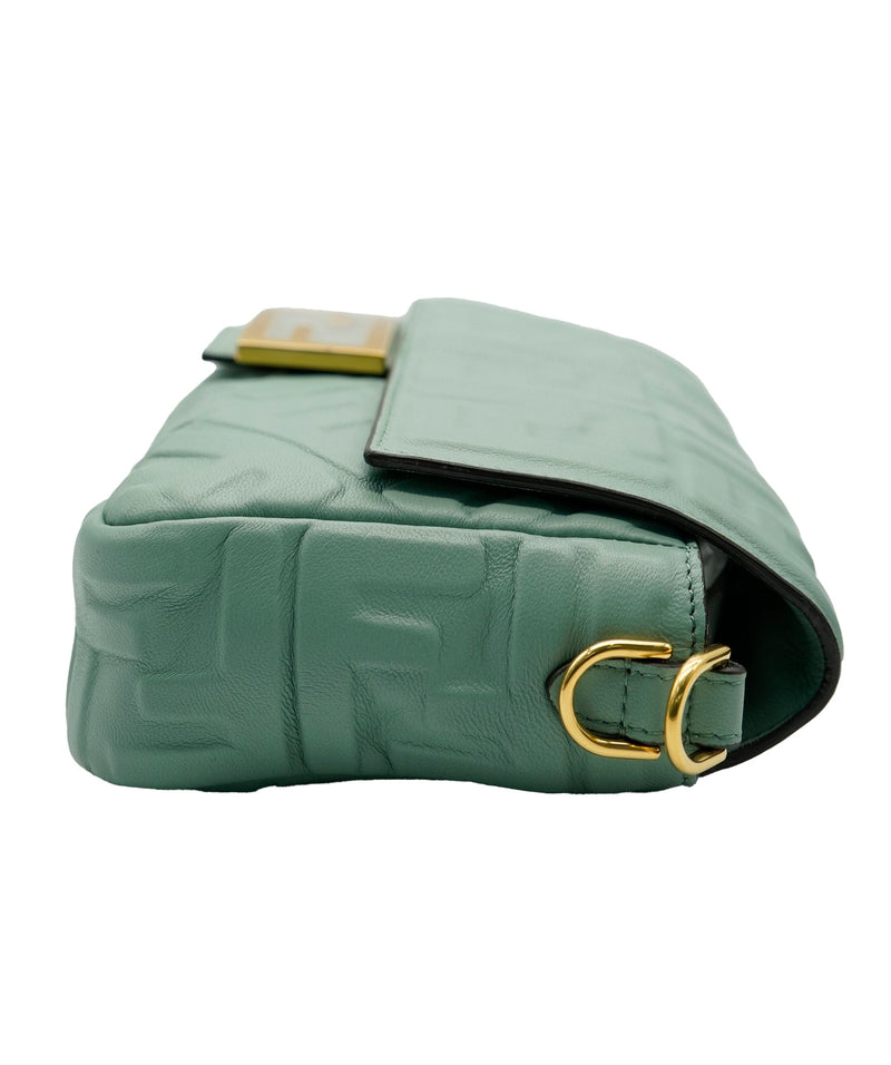 Baguette - Mint green nappa leather bag