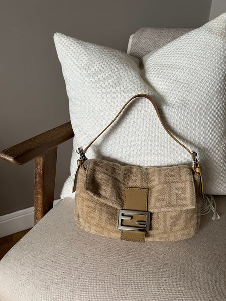 FENDI Vintage Wool Crochet Mama Baguette Bag