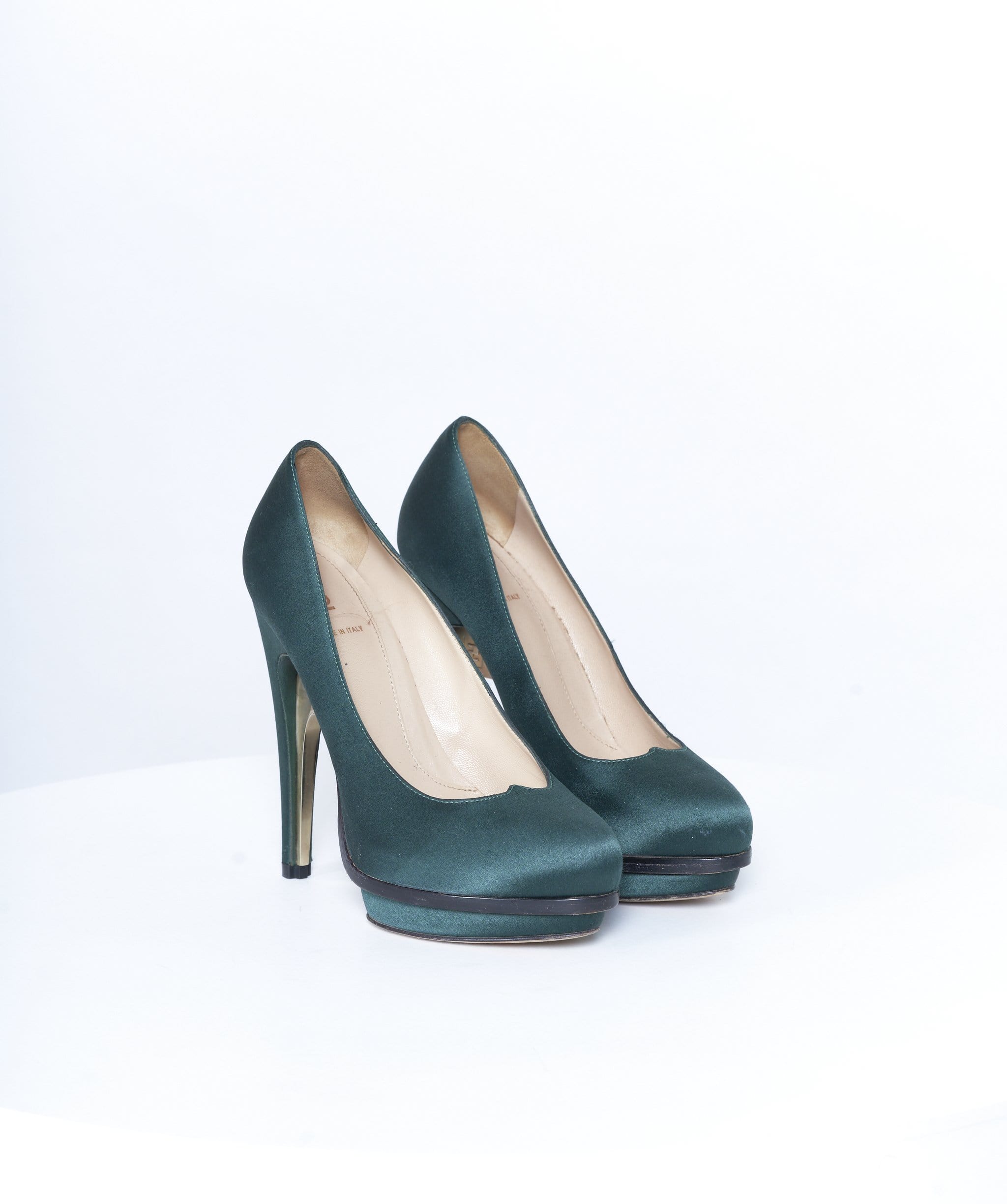 Fendi Fendi Green satin heels size 37.5